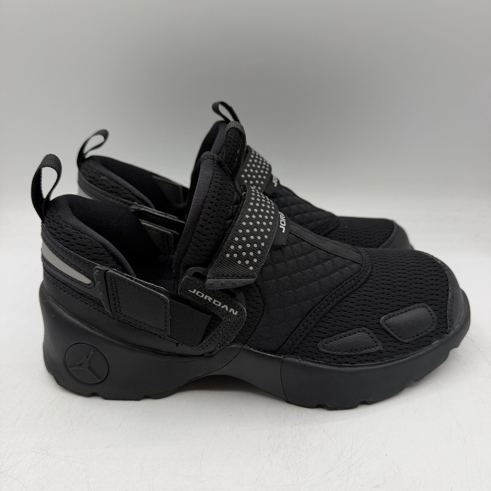 Jordan Trunner LX Running Shoes Womens Sz 8.5 Black Slip On Sneakers HQ2164-001